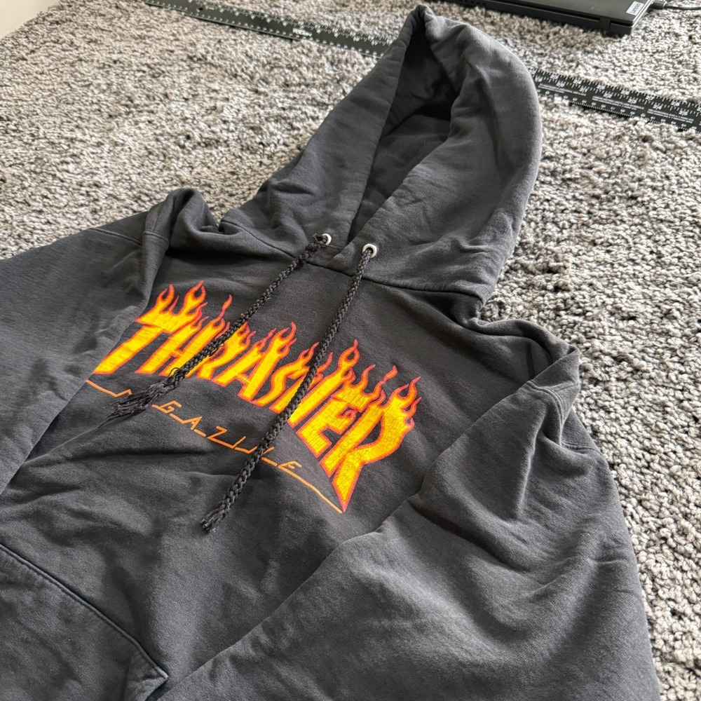 Vintage Thrasher Magazine Hoodie Mens Black Fair Flame Logo Distressed S